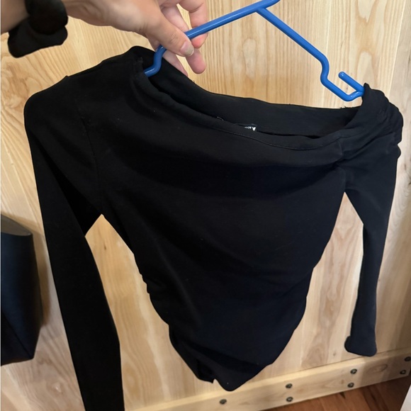 Zara Ruched Off Shoulder Top - Picture 2 of 2